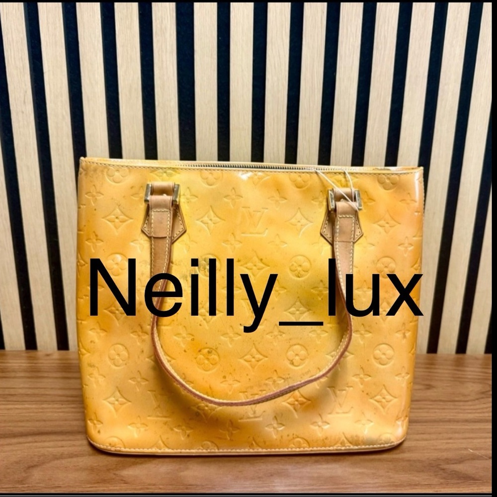 1/59 wins the LV bag! $25 Off $75! Must be used in that show! READ RULES! - Picture 9 of 16